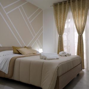 Camera standard con letto king size